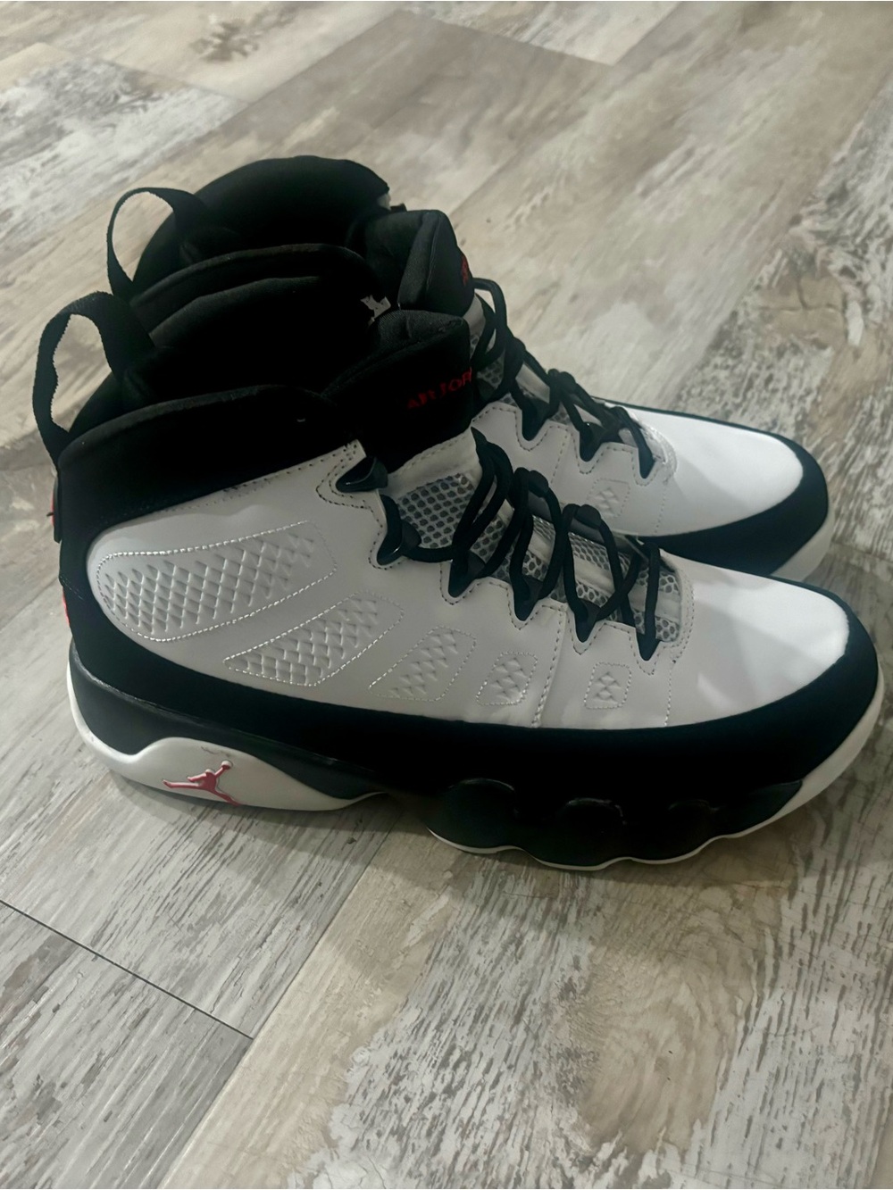 Nike Air Jordan 9 High-Top Sneakers - White, Black & Red